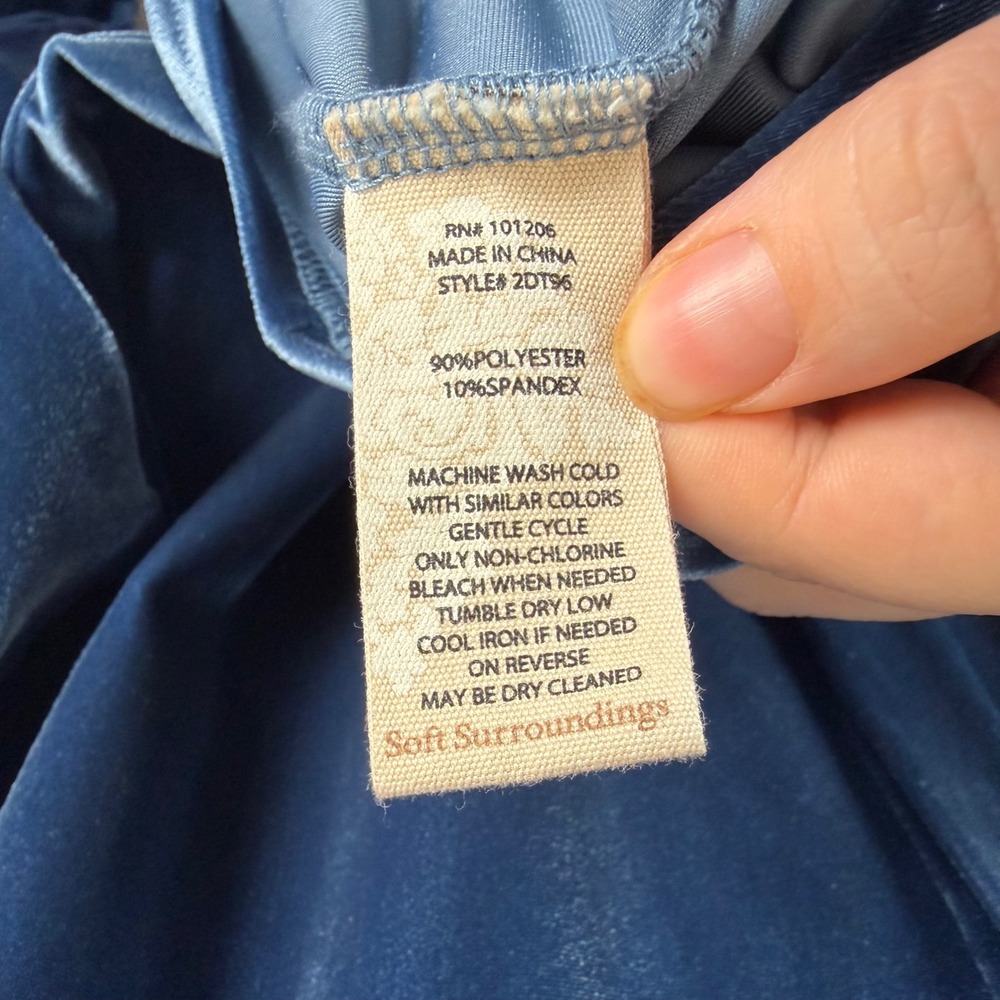 Soft Surroundings Blue Velvet Button Down Shirt Large Holiday Quiet Luxury Comfy - Picture 6 of 9